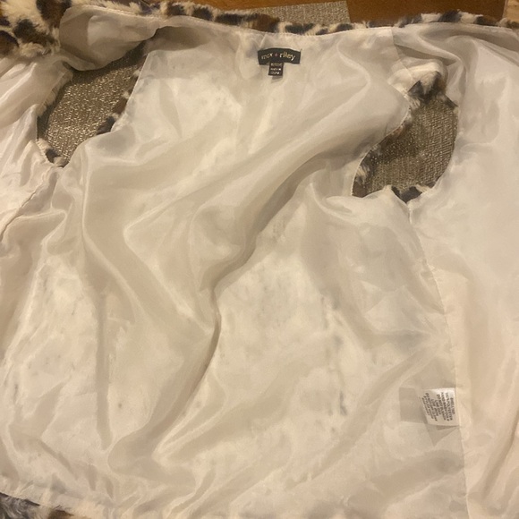 Max + Riley warm coat - Picture 3 of 4